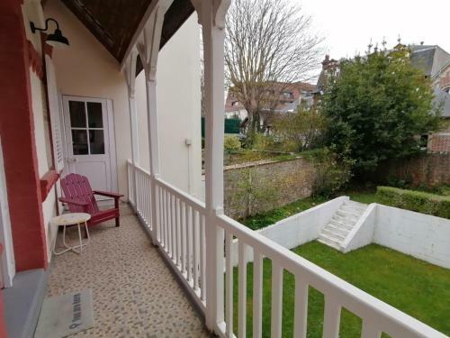 Le Chalet De La Vall�e
