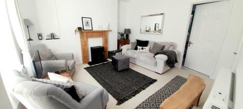 Parc Cottage
