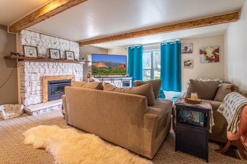 Charming Farmhouse, Including Barn Filled With Horses And Livestock
