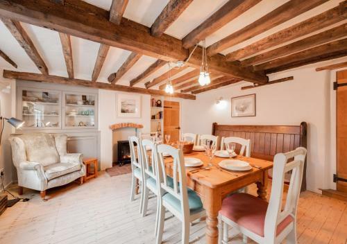 Holly Cottage