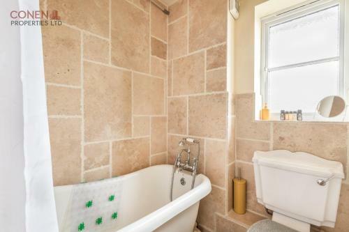 Stunning 2-bed Apartment In Grays