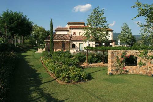 Lovely Tuscany Apartment