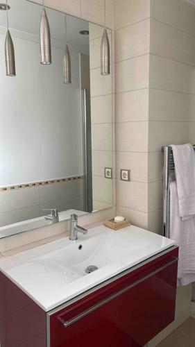 Apartamento Precioso �tico En Getxo Con Amplia Terraza