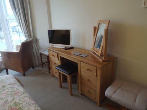 Pendyffryn Manor Bed & Breakfast