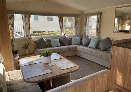 Newquay Caravan Lets