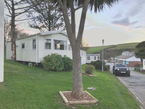 Nb12 Entire Caravan - Newquay