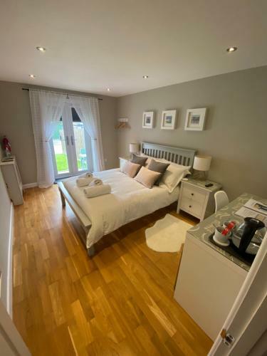 Hostal Garden View Guest Suite