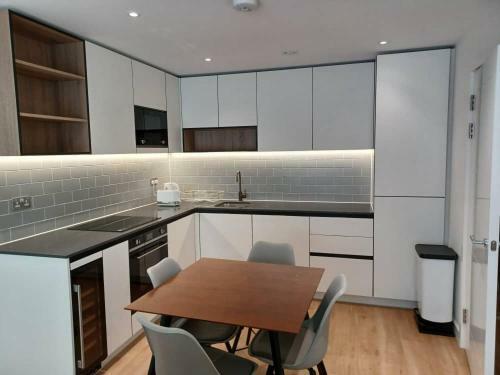 1 Bed East Drive Apartment