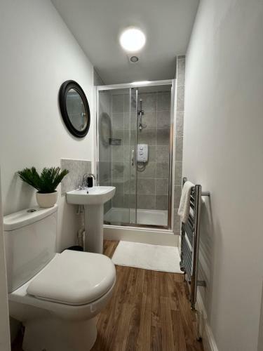 Lincoln City Centre Modern Apartment Overlooking The Canal