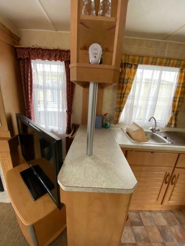 6 Berth Atlas Caravan - Walshs Holiday Park - Skegness
