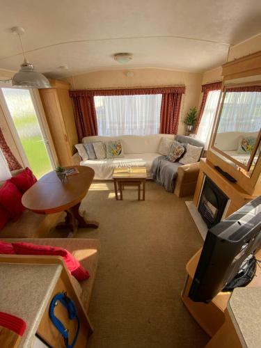 6 Berth Atlas Caravan - Walshs Holiday Park - Skegness