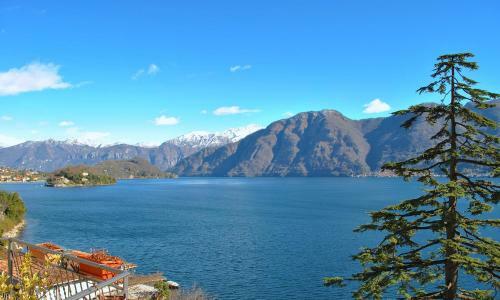 Frontlake - Apartment With Lake View