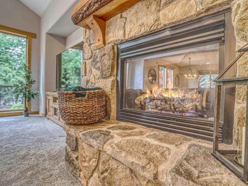 Basecamp Retreat