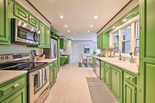 Pocono Pines Family Home With Private Hot Tub!