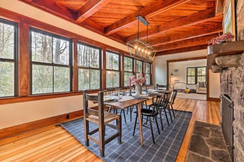Pocono Pines Family Home With Private Hot Tub!