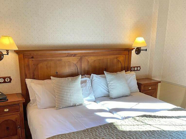 Hotel Bocal� 3000