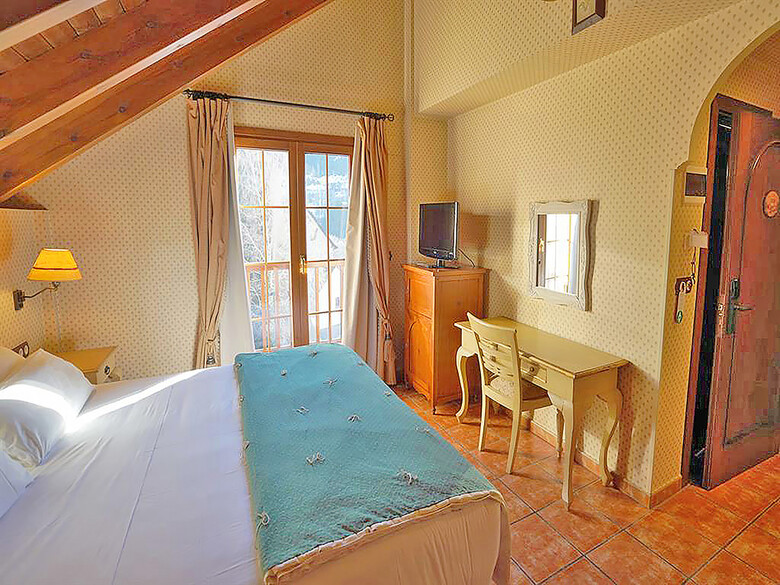 Hotel Bocal� 3000