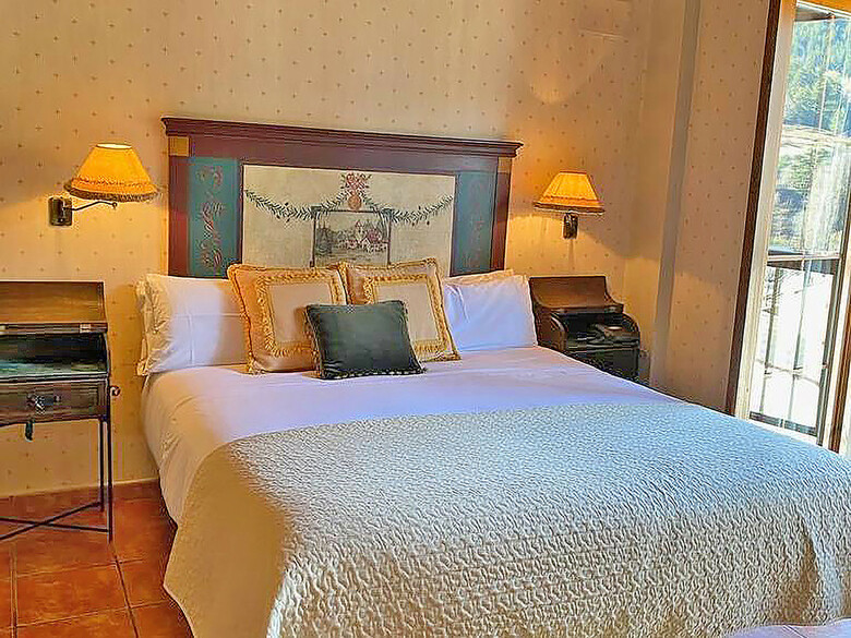 Hotel Bocal� 3000