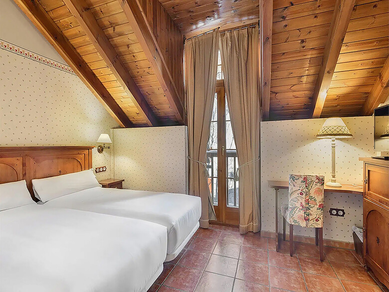 Hotel Bocal� 3000