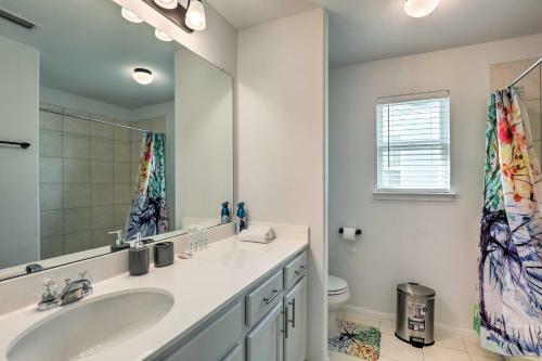 Contemporary Austin Retreat About 11 Mi To Dtwn!