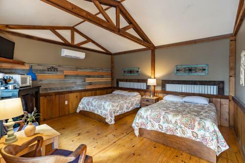 Hotel The Historic Leakey Inn