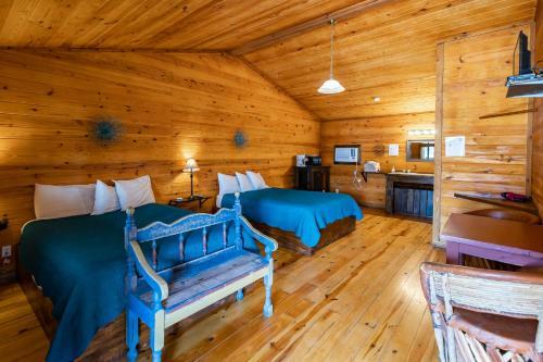Hotel The Historic Leakey Inn