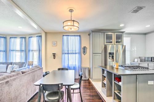 Pet-friendly San Antonio Home With Deck And Yard!