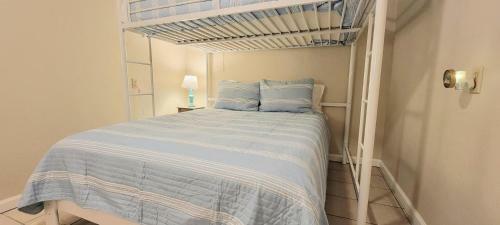 Atol Quad 4 Home