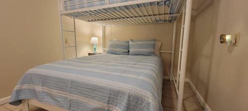 Atol Quad 4 Home