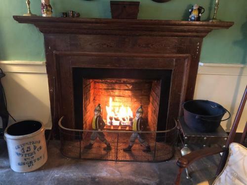 Bed & Breakfast Hollymead House
