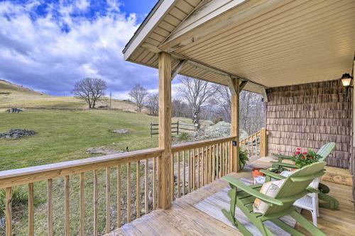 Apartamento Scenic, Authentic Cabin With Sweeping Mtn Views