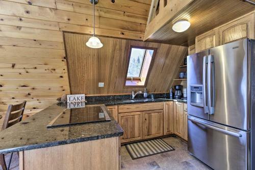 Lakefront Butternut A-frame Cabin - Swim Dock