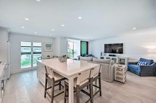 Apartamento Lovely Marco Island Condo With Private Bay View