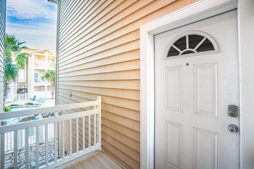 Breezeways #206