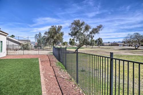 Bright Home With Yard, 4 Mi To Colorado River!