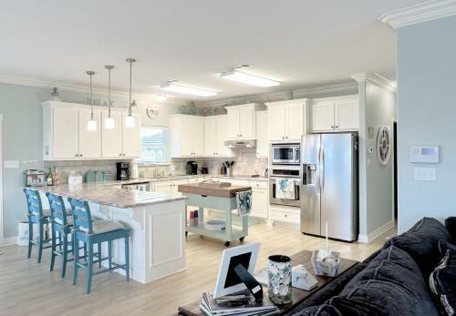 The Green Seahorse Home