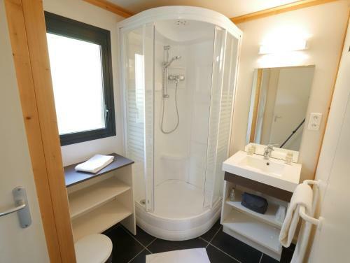 Hotel Ulvf Le Domaine De Pelv�zy