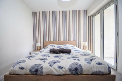 Apartamento T2 De 47m2 Au C?ur De St Servan Parking Couvert