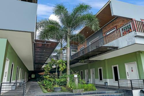 Oyo 91027 Note Hotel Syariah