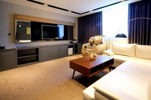 Golden Business Hotel