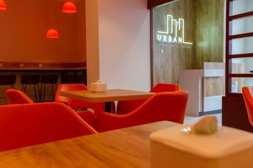 Hotel Urban Express Homtel - Serpong