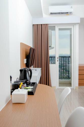 Hotel Urban Express Homtel - Serpong