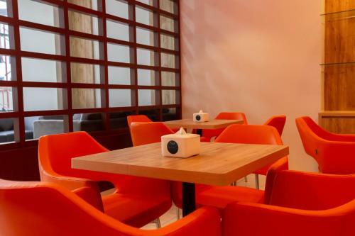 Hotel Urban Express Homtel - Serpong