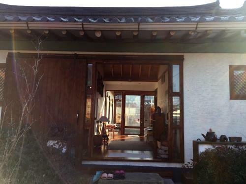 Hostal Dorandoran Guesthouse