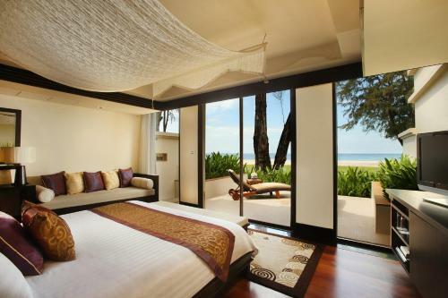 Hotel Dusit Thani Laguna Phuket - Sha Extra Plus