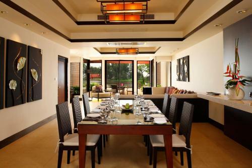 Hotel Dusit Thani Laguna Phuket - Sha Extra Plus