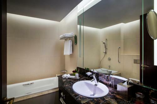Apartamento Bab Al Qasr Residence