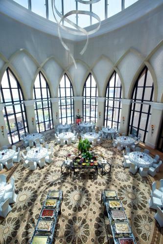 Apartamento Bab Al Qasr Residence