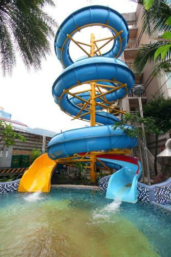 Resort One Hotel