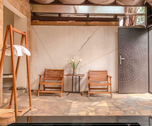 Bed & Breakfast Yage Hotspring House